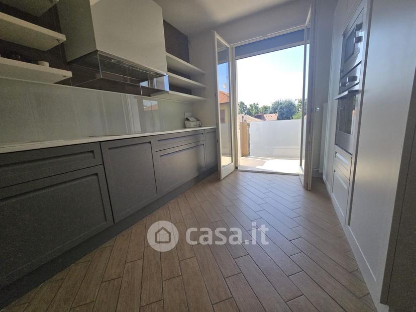 Trilocale in Via Paolo Bozzini — foto 30 di 79