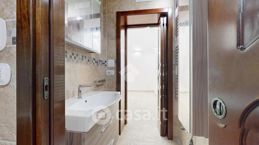 Trilocale in Via Ada Negri — foto 14 di 17
