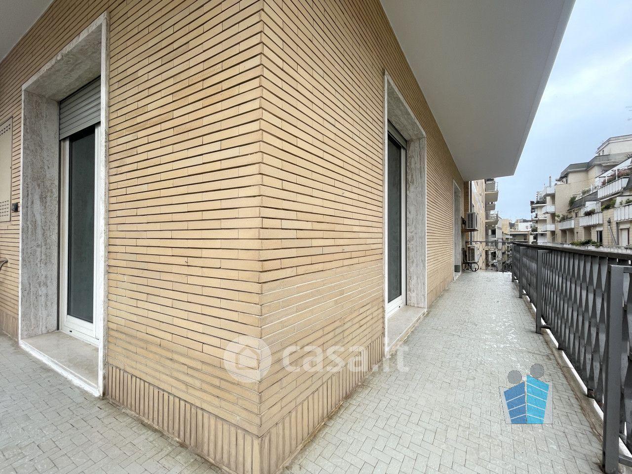 Trilocale in Via Filippo Turati