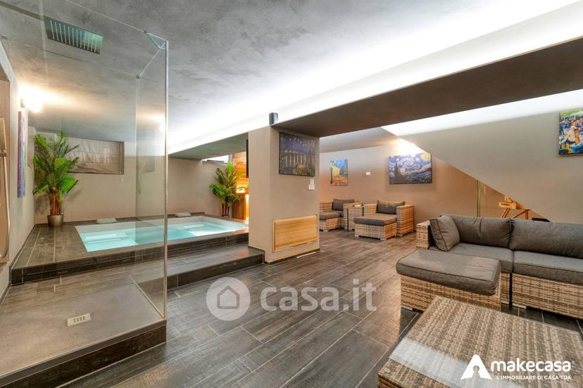 Villa in Via Giuseppina Biggiogero 1 — foto 13 di 33