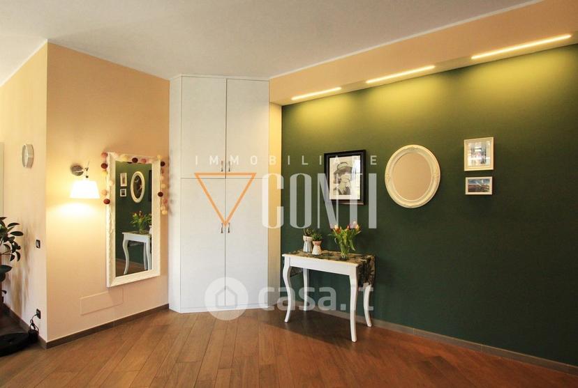 Trilocale in Via Toscani 8 — foto 20 di 32
