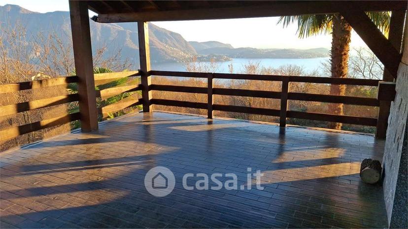 Villa in Via degli Alpini 1 — foto 37 di 41