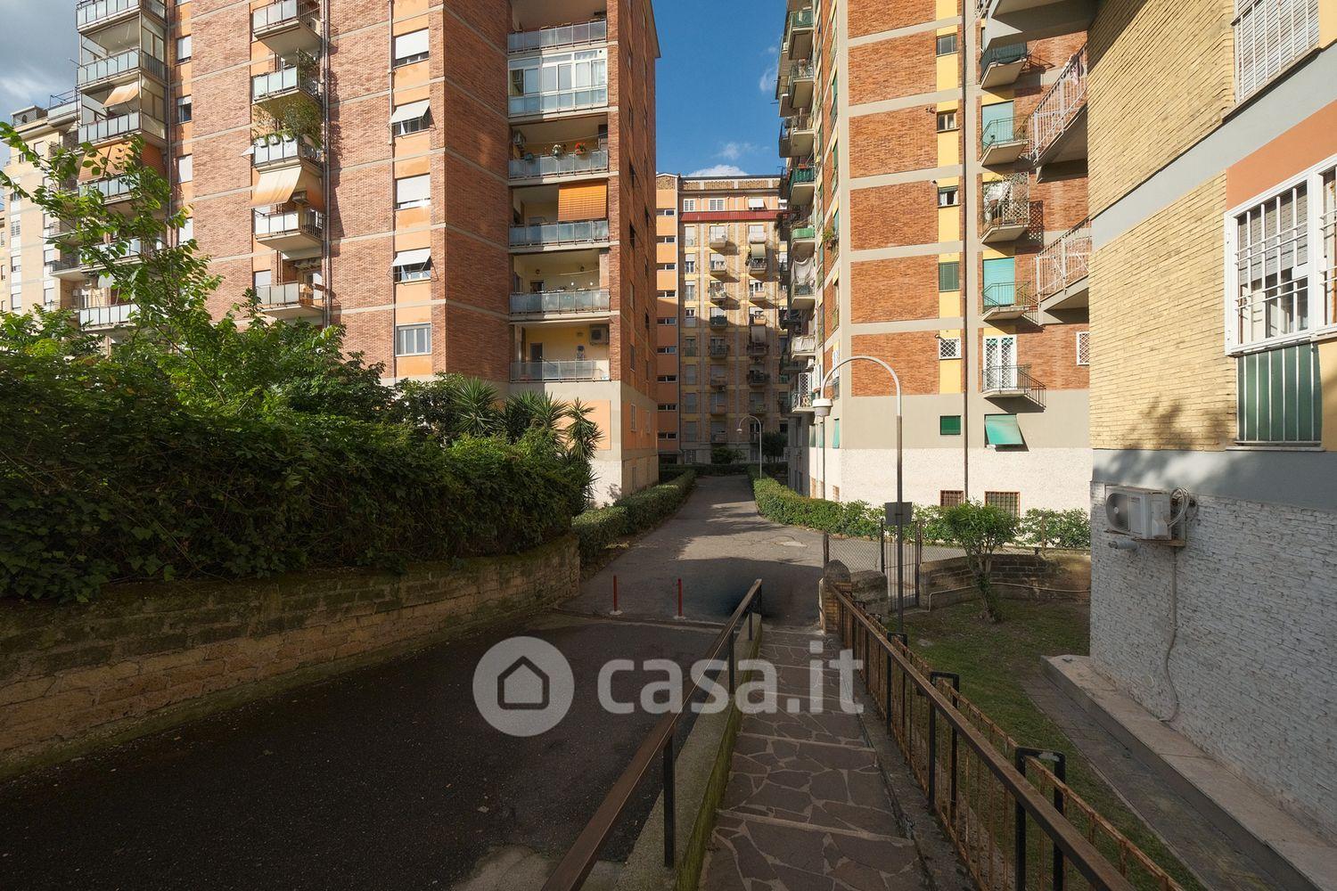 Stanza in Via Filippo Meda