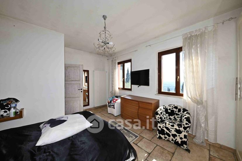 Villa in Località Montegiovi — foto 15 di 32