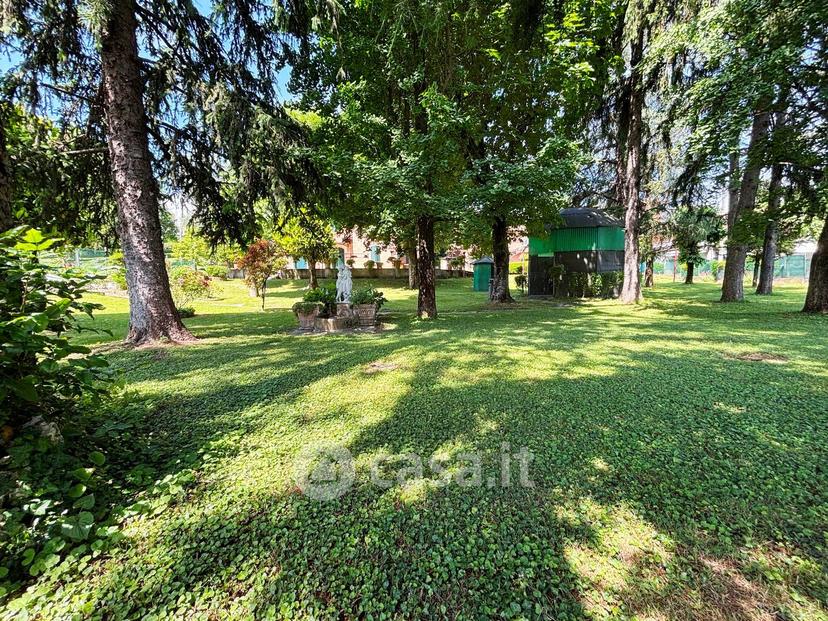 Villa in Via Modena — foto 28 di 45