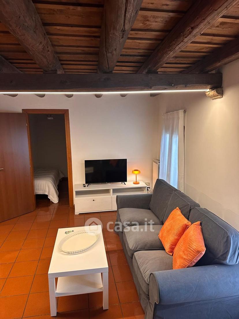 Trilocale in Via Savonarola 38 — foto 31 di 32