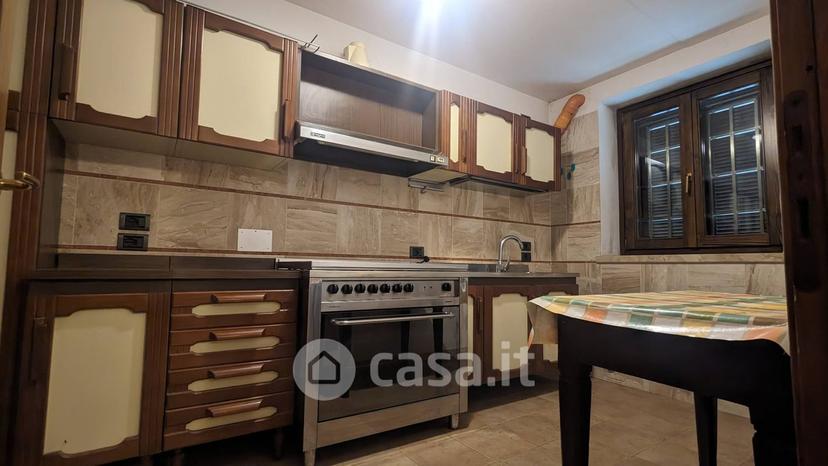 Villa in Via Rosselli 27 — foto 38 di 43