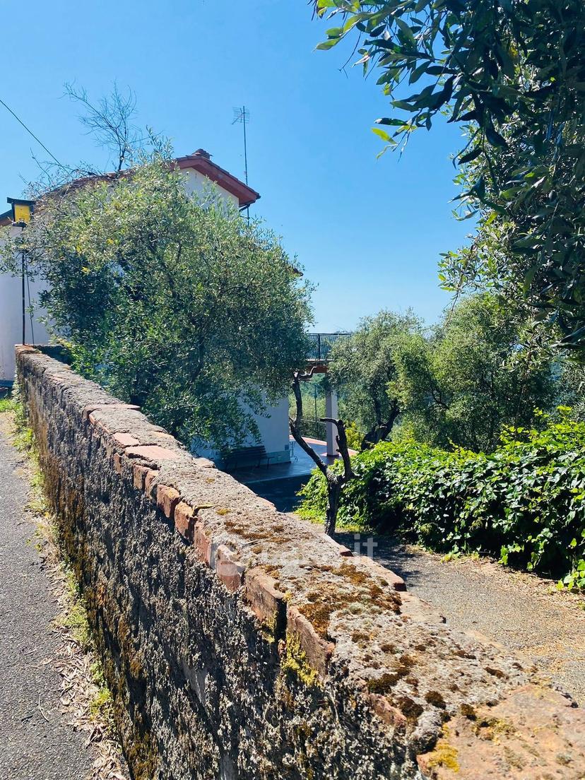 Villa in Via Fratelli Aristide E Alduino Castellini 8 — foto 29 di 49
