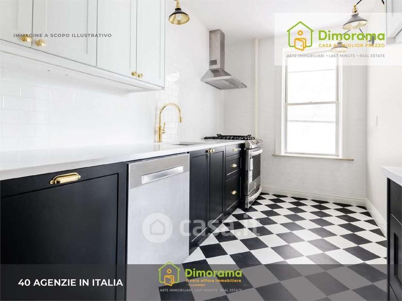 Trilocale in Corso Vittorio Emanuele II 6 — foto 19 di 26