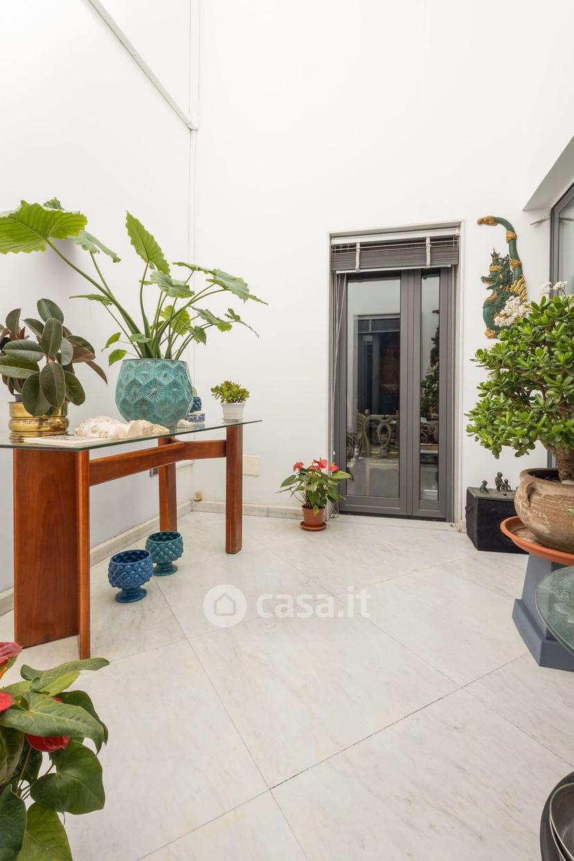 Appartamento in Via Cairoli 3 — foto 33 di 71