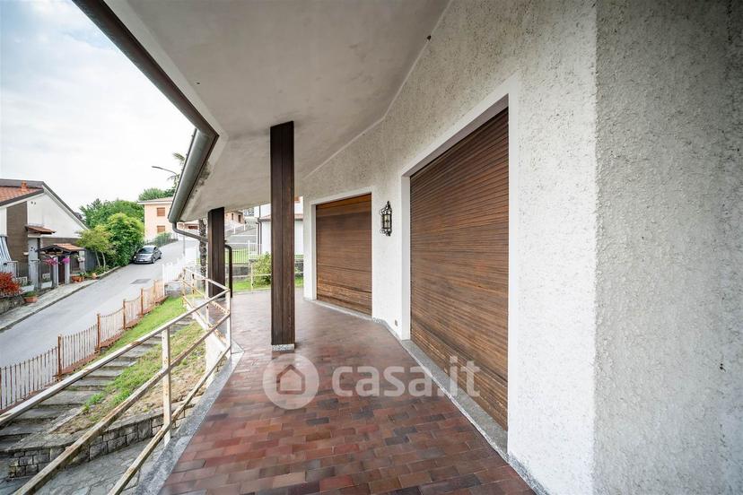 Villa in Via Don Ronchi 18 — foto 9 di 33