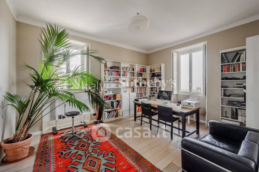 Villa in Via Marinoni — foto 23 di 29