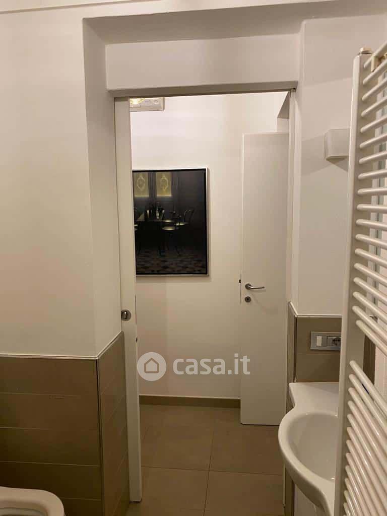 Bilocale in Via Domenico Cirillo 18 — foto 11 di 54