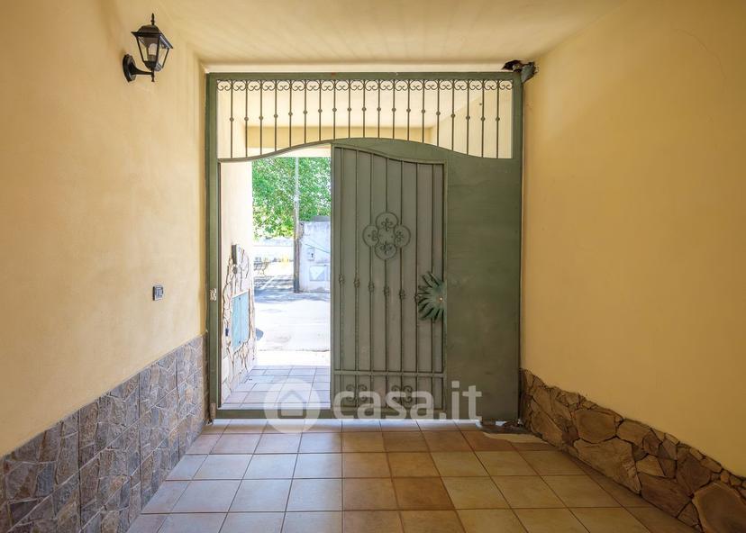 Trilocale in Via Nuova 4 — foto 5 di 24
