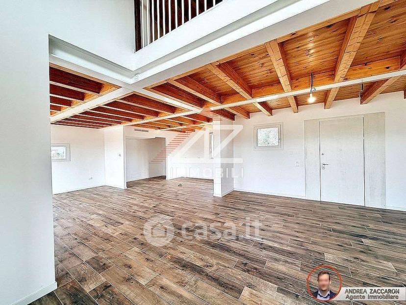 Villa in Via Larghe Ongaresca — foto 35 di 43