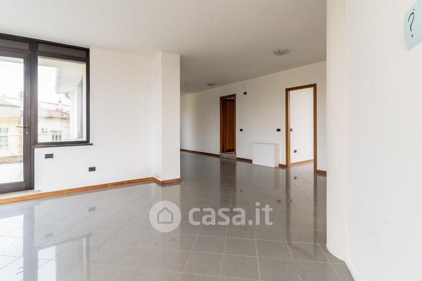 Quadrilocale in Via Roma 50053 — foto 20 di 29