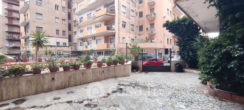 Quadrilocale in Via Centuripe 2 a — foto 7 di 31