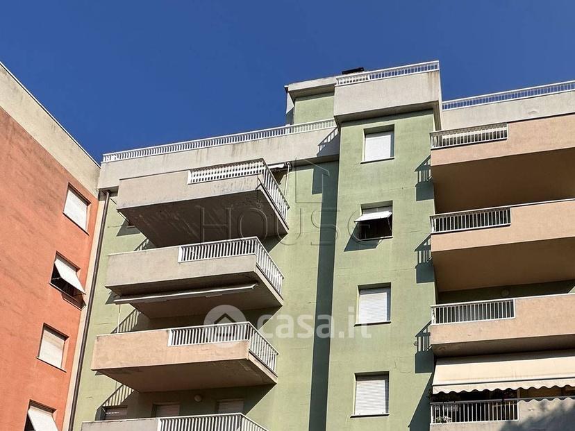 Quadrilocale in Viale Alcide de Gasperi 18 — foto 20 di 27