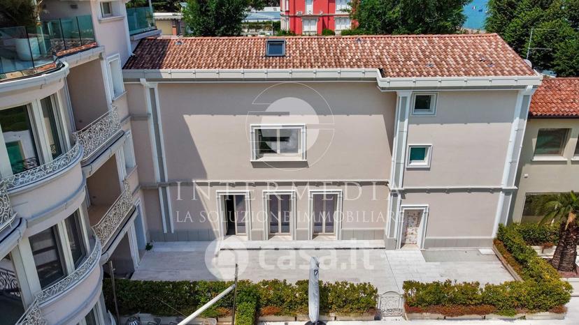 Quadrilocale in Via Lario 2 — foto 37 di 41