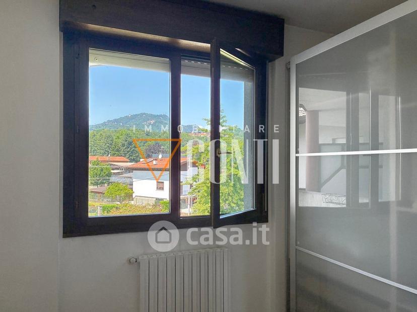 Quadrilocale in Via Sacro Monte 63 — foto 30 di 34