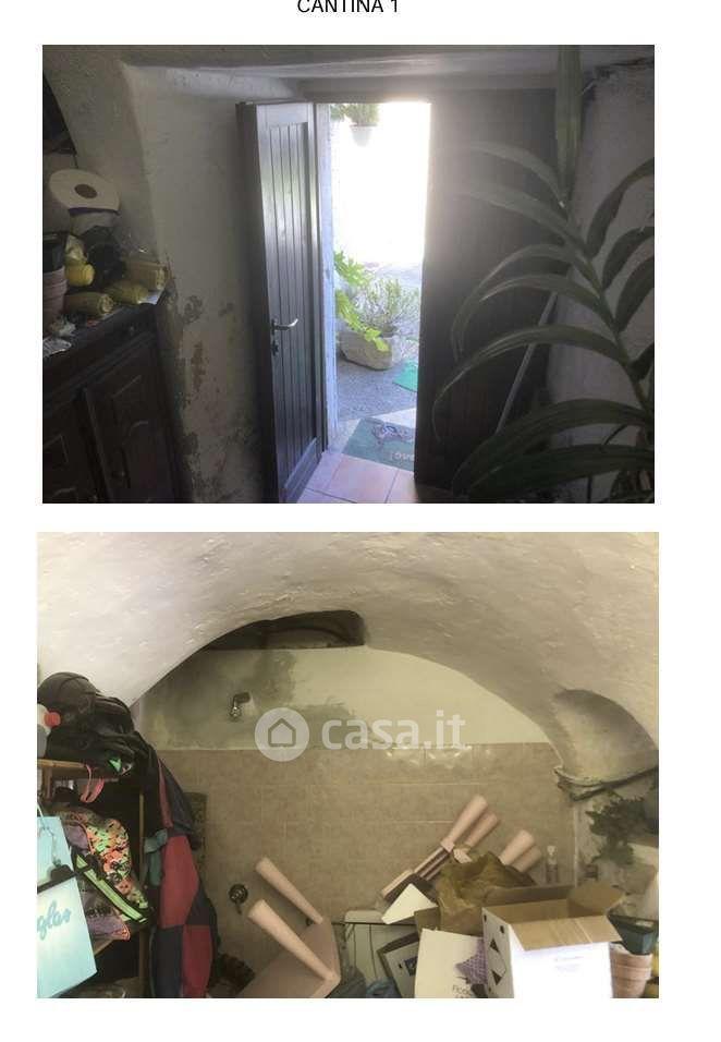 Trilocale in Via Gazzolo 14 — foto 11 di 25