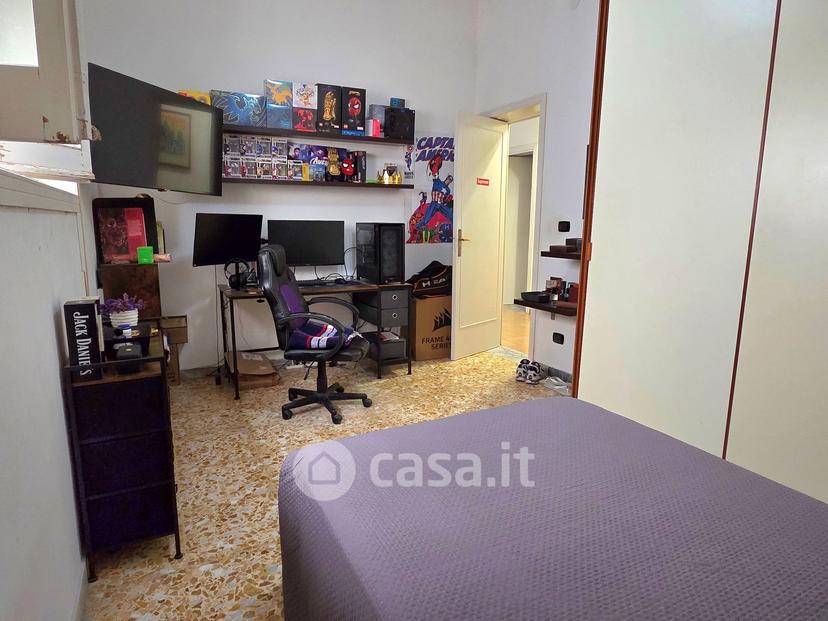 Quadrilocale in Via Toma 19 — foto 30 di 39
