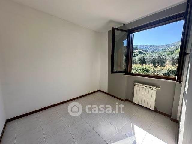 Trilocale in Via F. Petrarca 8 — foto 8 di 11