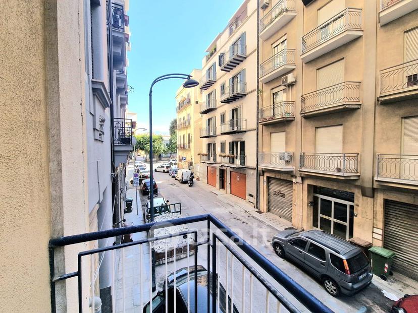 Trilocale in Via Vincenzo Riolo — foto 3 di 23