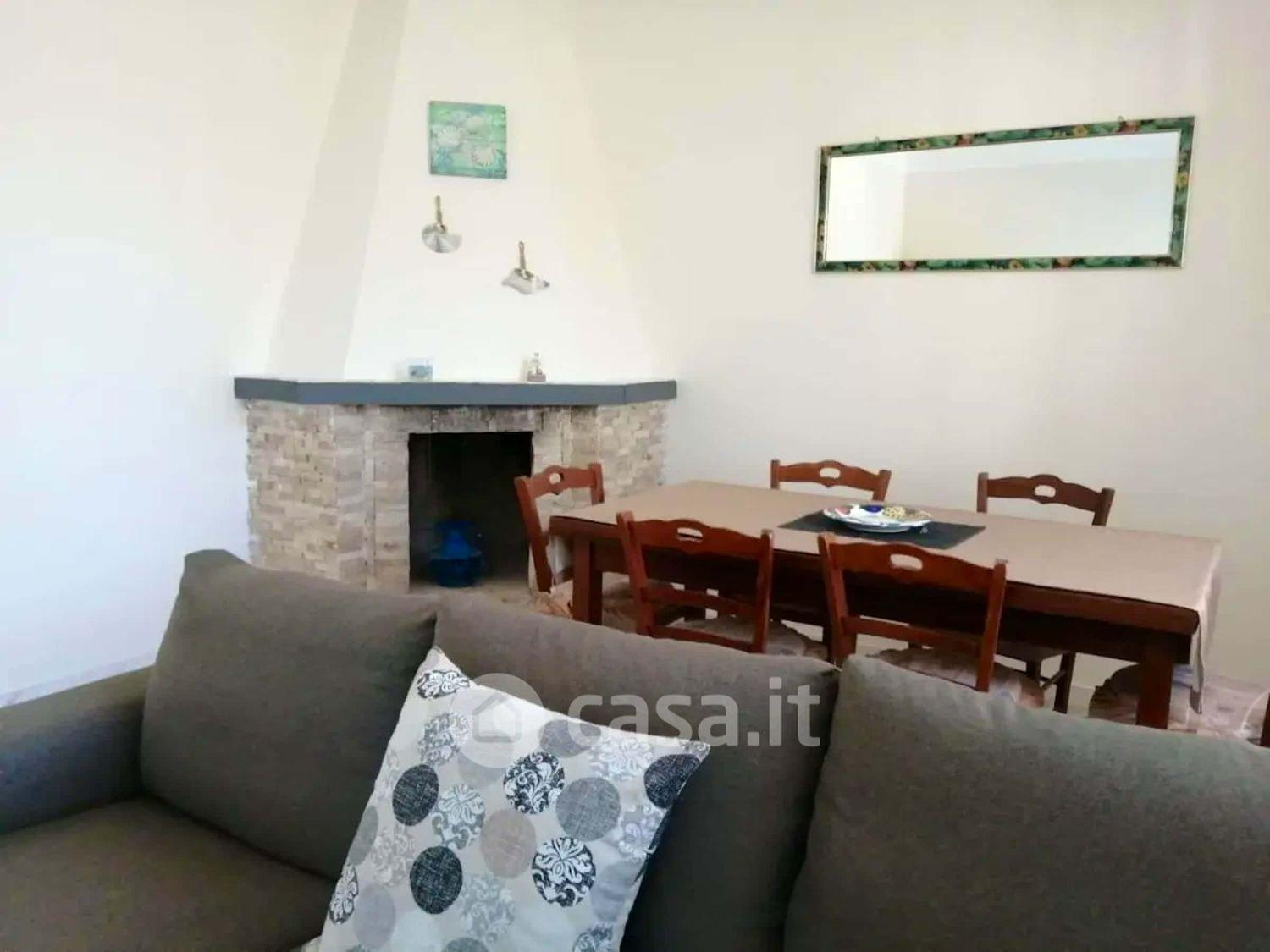 Trilocale in Viale dei Mioperi