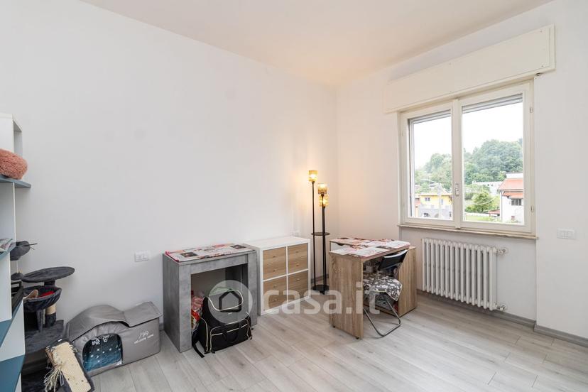 Trilocale in Viale Italia 66 — foto 29 di 63