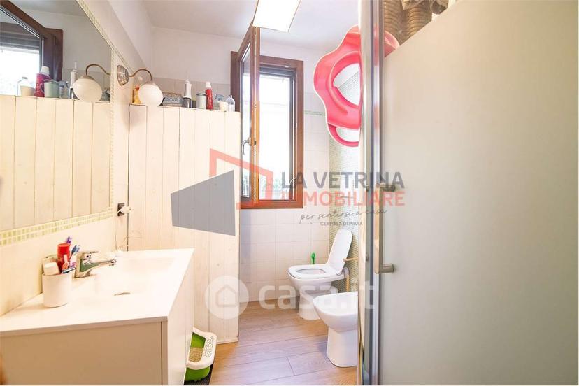 Trilocale in Via Eugenio Montale 23 B — foto 5 di 25