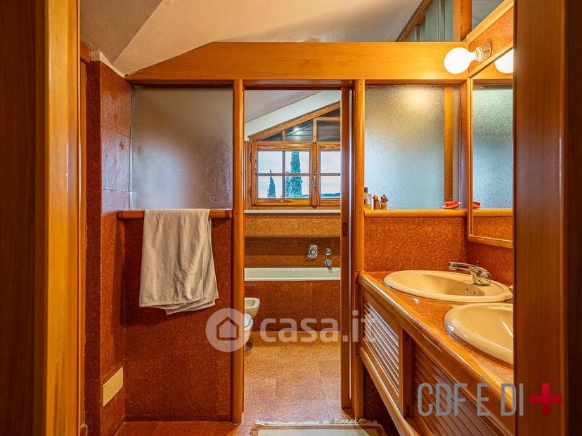 Villa in Strada Statale 439 Sarzanese Valdera 18 — foto 32 di 131