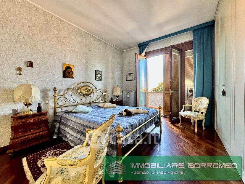 Villa in Via Adige — foto 28 di 45