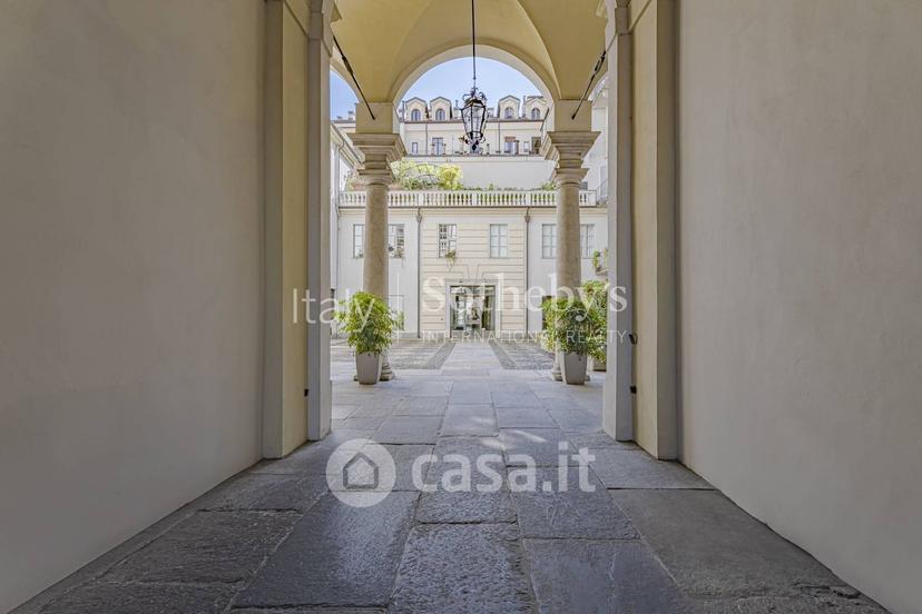 Quadrilocale in Piazza Castello — foto 21 di 27