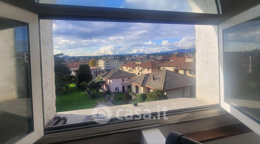 Bilocale in Via Monte Santo 25 — foto 4 di 12