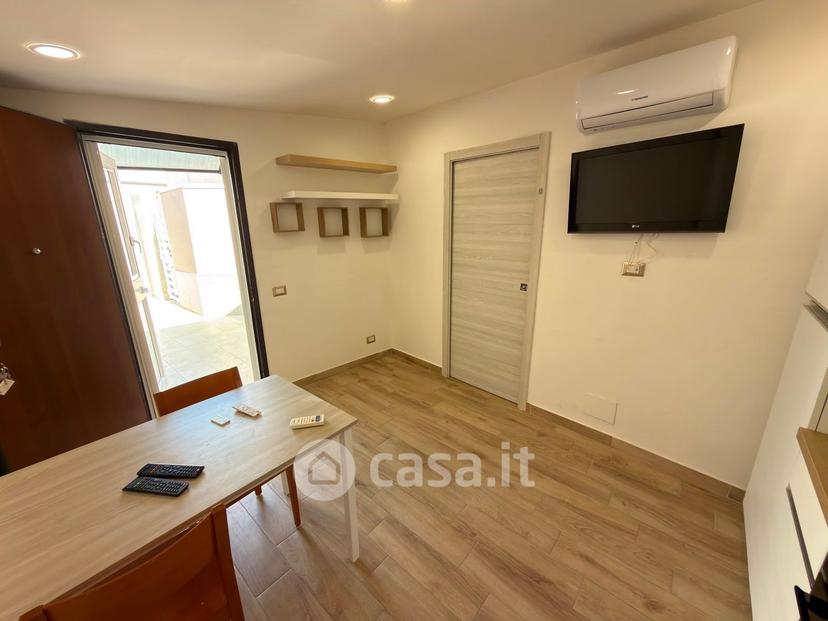 Monolocale in Via Madonna del Pantano 14 — foto 6 di 23