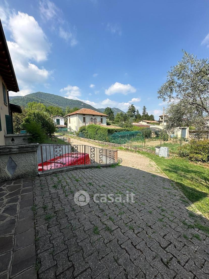 Appartamento in Via Rotone 27 — foto 21 di 82