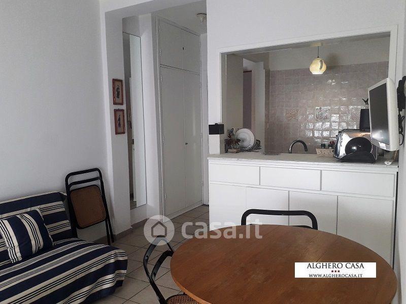 Bilocale in Via Carlo Alberto 127 — foto 10 di 16
