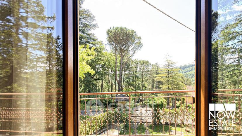 Villa in Passo della Scheggia — foto 31 di 49