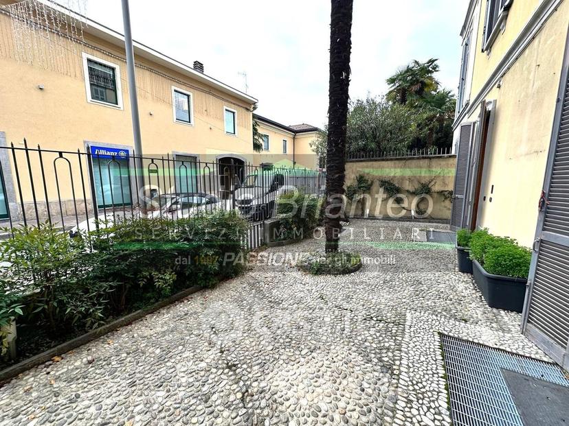 Trilocale in Via Francesco Cusani — foto 10 di 19