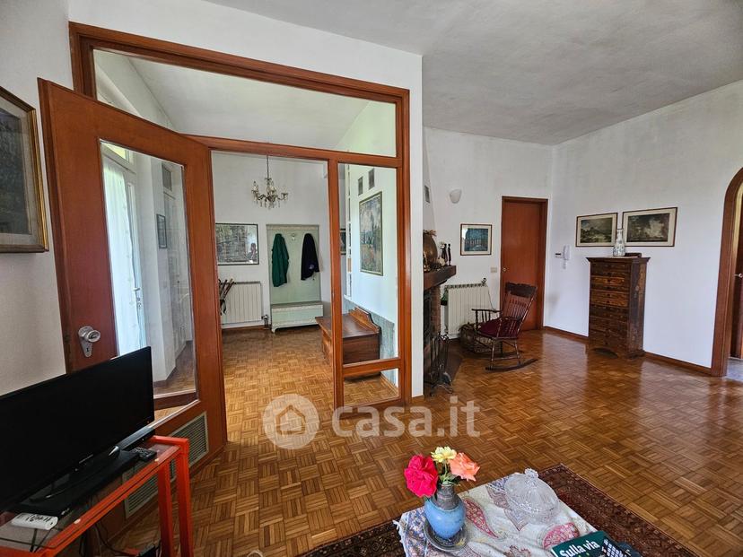 Villa in Via Costa 8 — foto 13 di 48