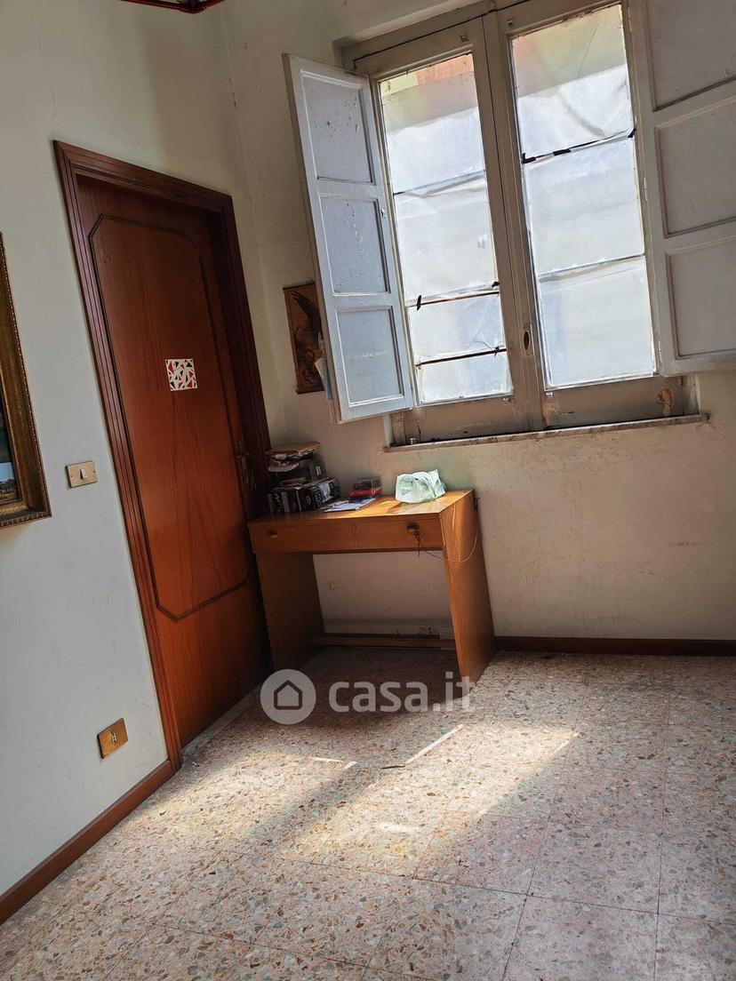 Quadrilocale in Via Municipio 313 — foto 20 di 34
