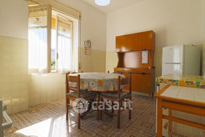Quadrilocale in Via Radice 10 — foto 3 di 40