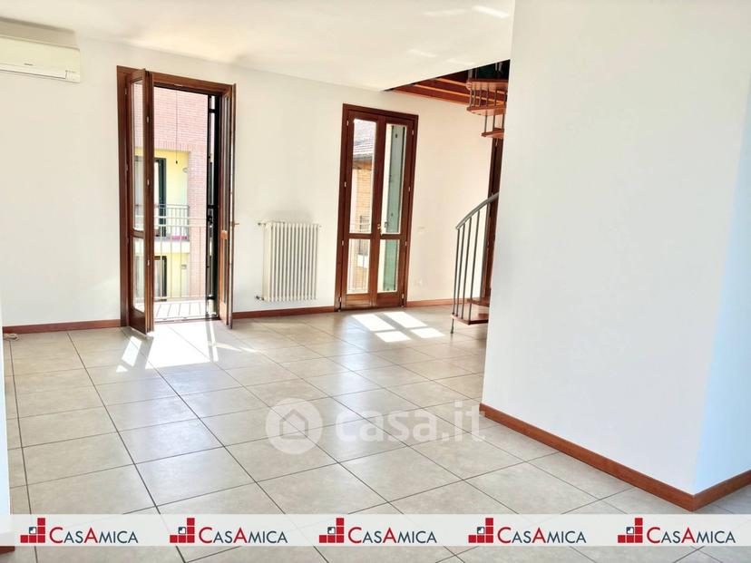 Trilocale in Via Caramatto 24 — foto 10 di 25