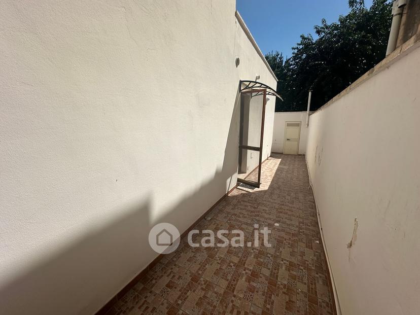 Bilocale in Via di Valesio 10 — foto 18 di 25