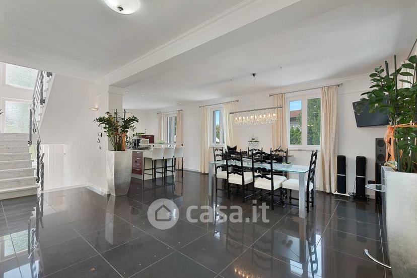 Villa in Via di Rosi 1056 — foto 38 di 52