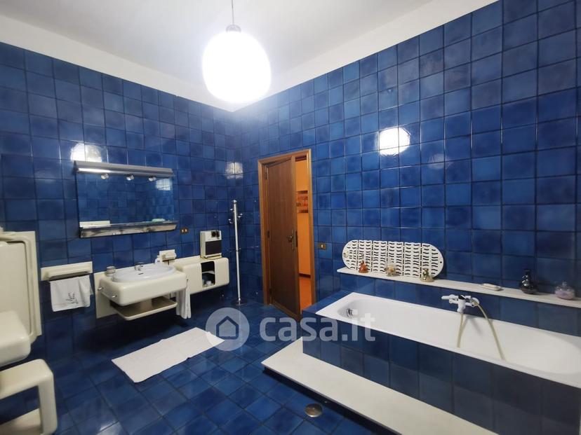 Villa in Via Ascanio Grandi 4 — foto 39 di 49