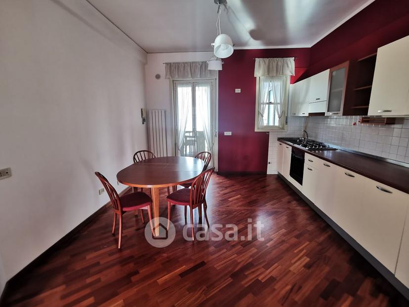 Trilocale in Via Rimini Roberto — foto 12 di 35