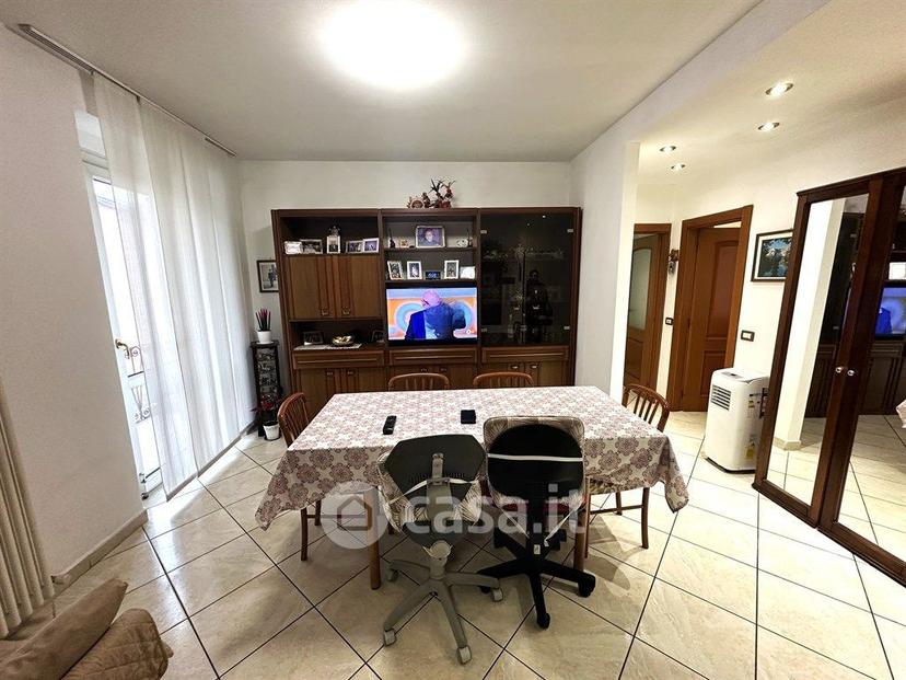 Trilocale in Via Giotto — foto 3 di 22