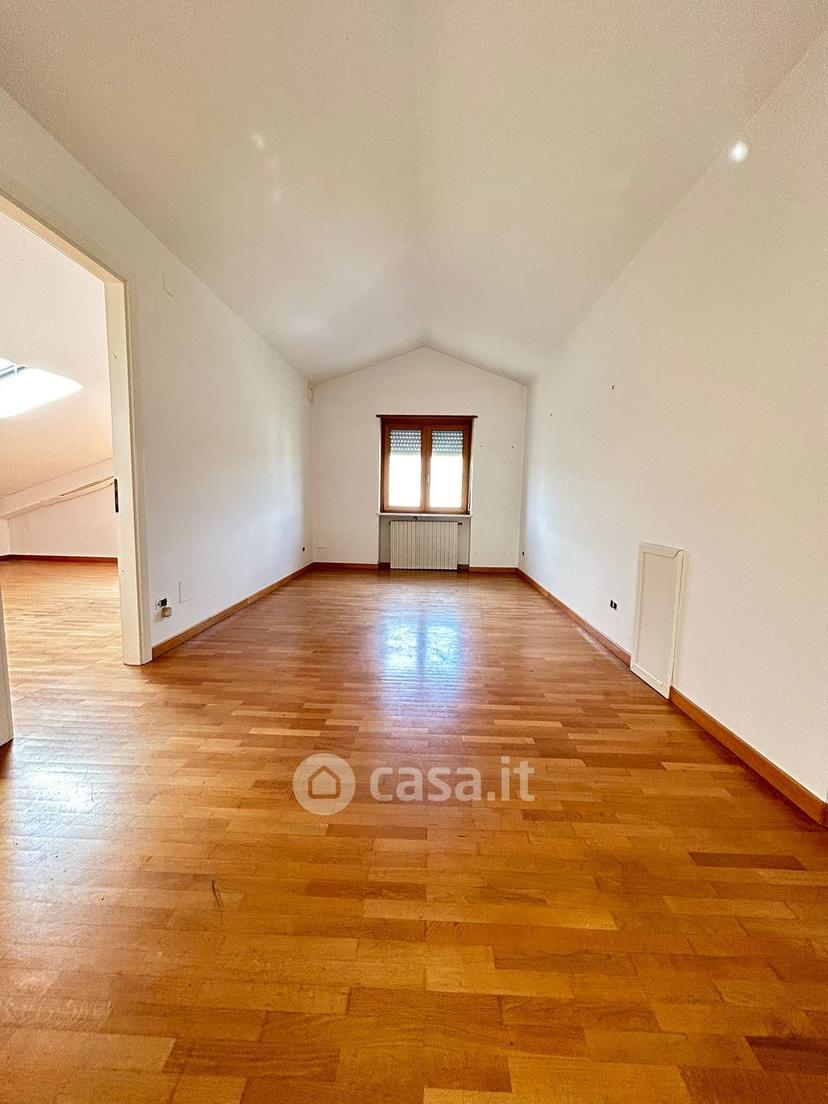 Appartamento in Via Valle Paradiso — foto 14 di 45